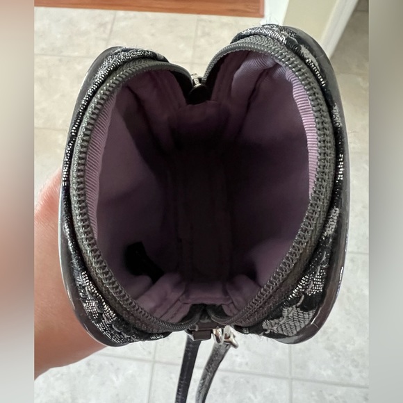 Coach metallic leopard wristlet - Picture 4 of 4